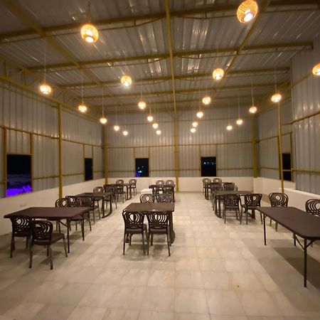 Hotel Ayodhya Virpur 외부 사진