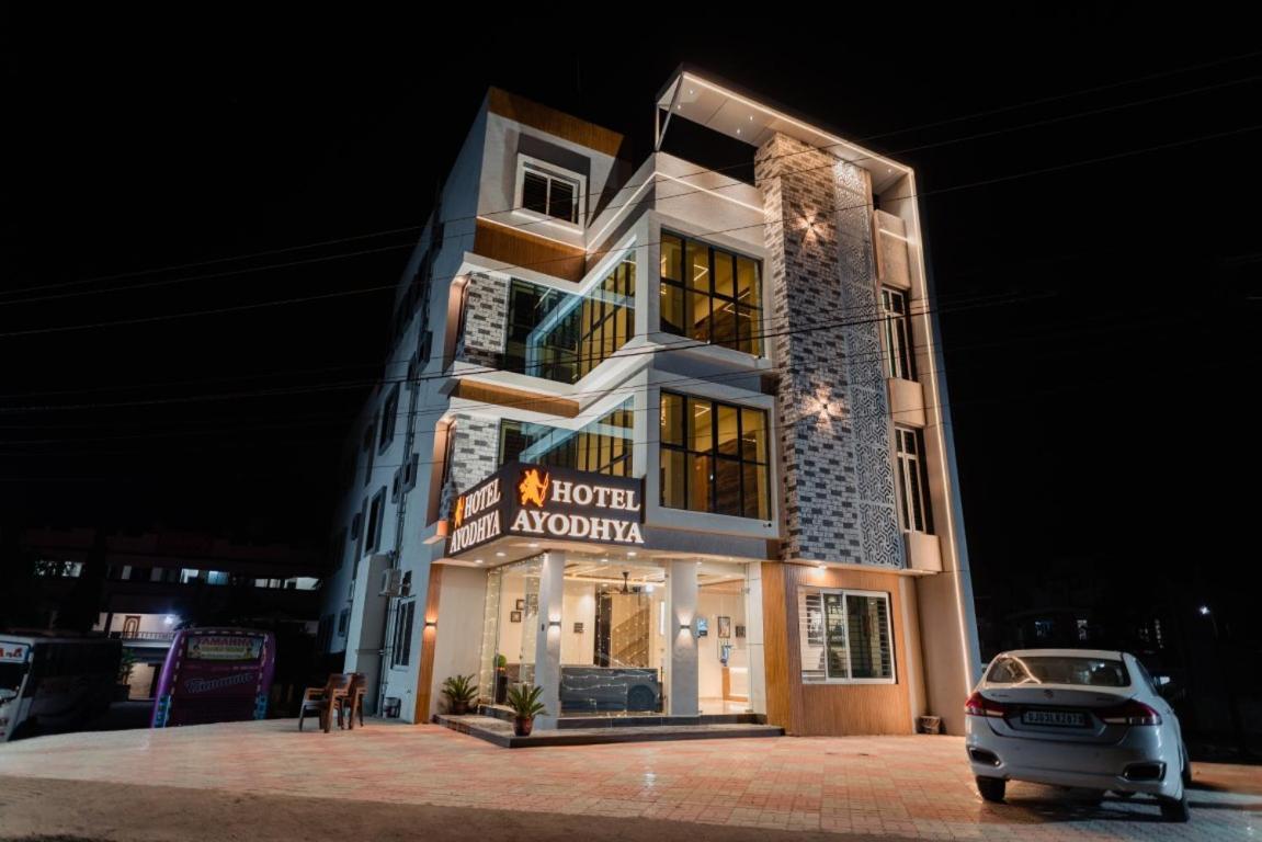 Hotel Ayodhya Virpur 외부 사진