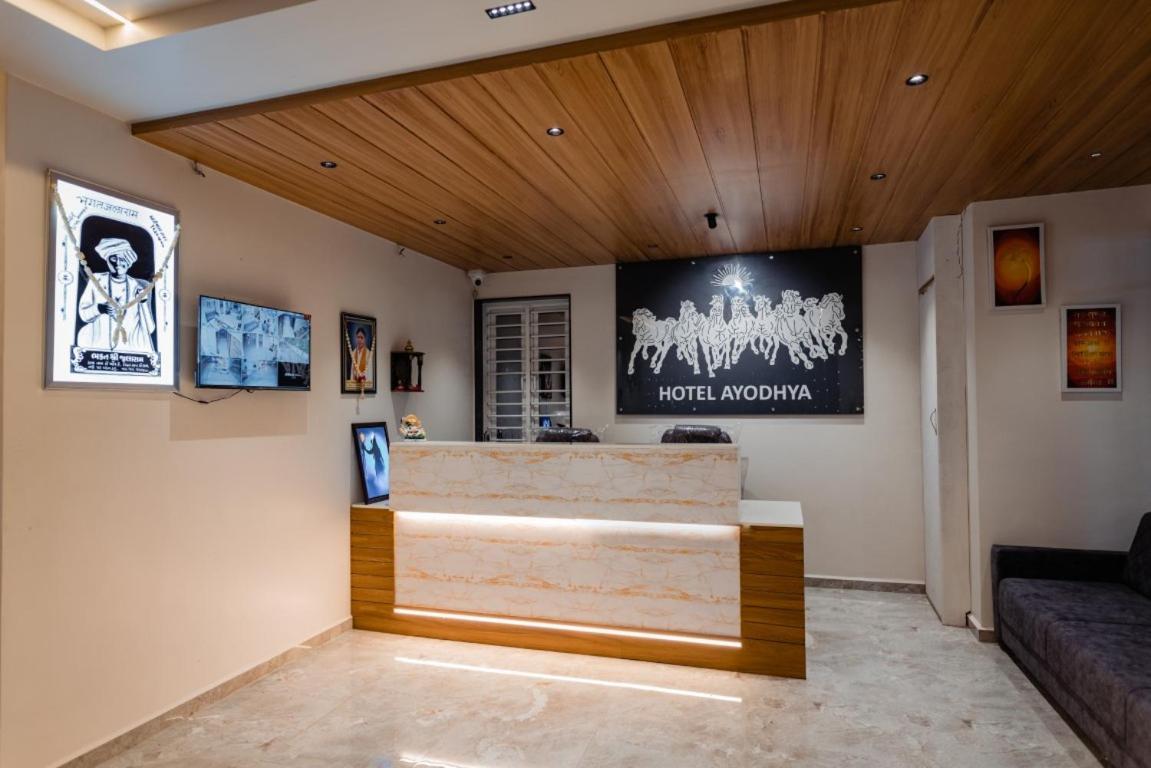 Hotel Ayodhya Virpur 외부 사진